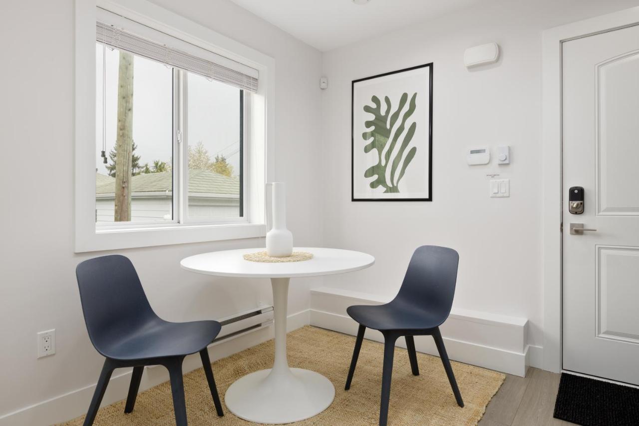 Newly Built Laneway Home 1 Bd Centrally Located Vancouver Exterior foto